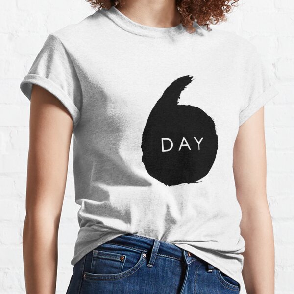 DAY 6 - Logo Classic T-Shirt