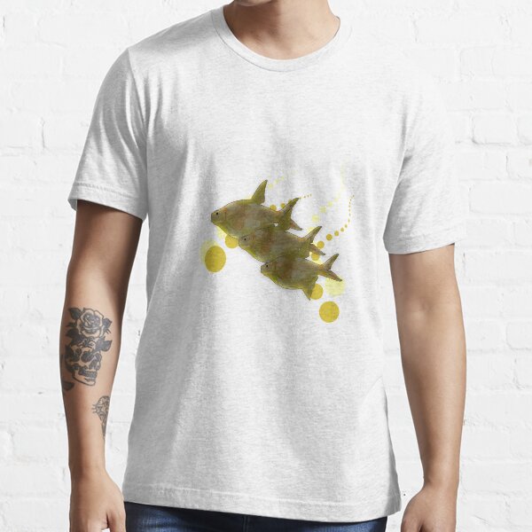 Goldfish and Bubbles Essential T-Shirt