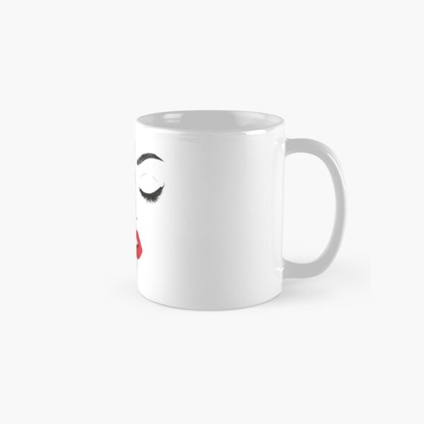 Lashes, Lips, Fingertips & a good book Tasse (Standard)