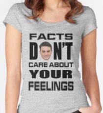 Camiseta entallada de cuello redondo Los hechos no se preocupan por sus sentimientos 6