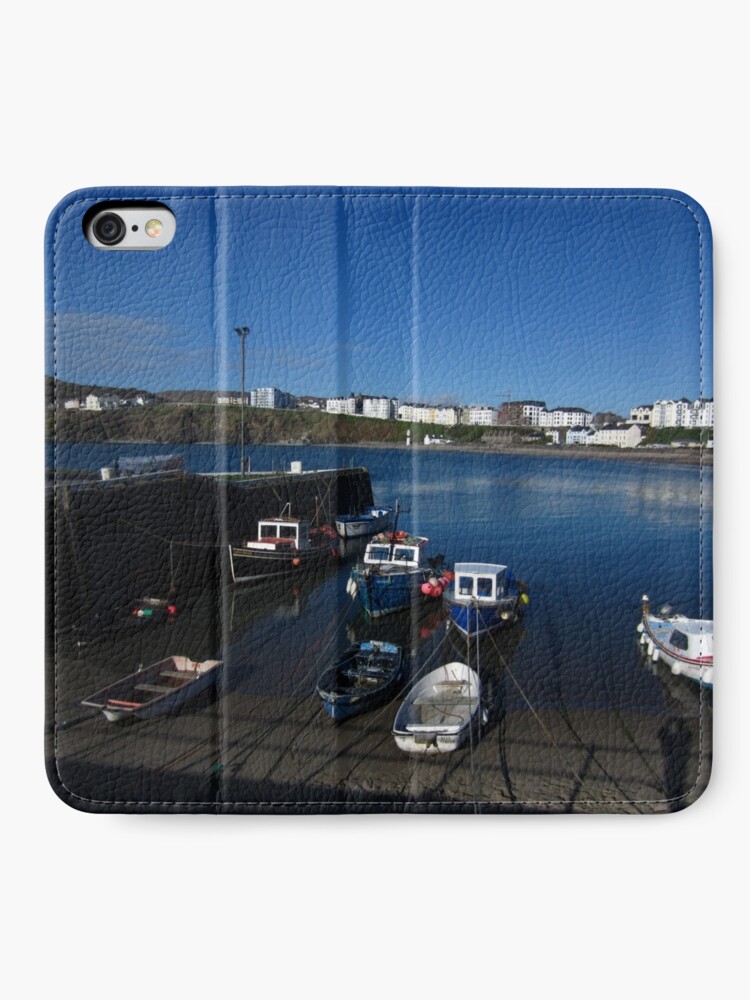 Alternate view of Port Erin iPhone Wallet