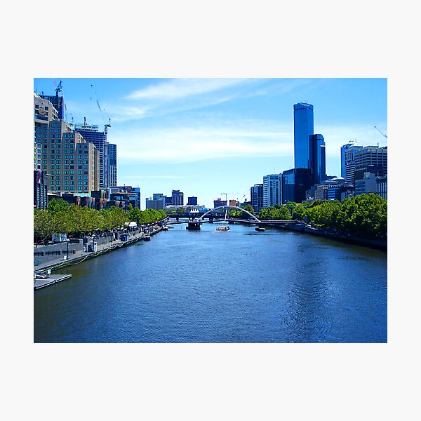 Item preview, a 2004 view of Melbourne along the Yarra designed and sold by Leone Fabre.