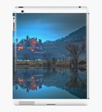 Water mirror iPad Case/Skin