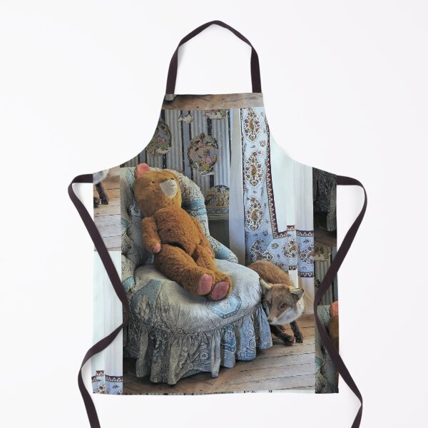 Aperçu de l'œuvre r697/ l'Abbaye Royale de La Réau - 86 France " The Fox and the Teddy Bear as a Fable ! - Le Renard et La Peluche Ourson comme une Fable ! " Okaio Créations - Olavia-Olao créée et vendue par o.okaïo.