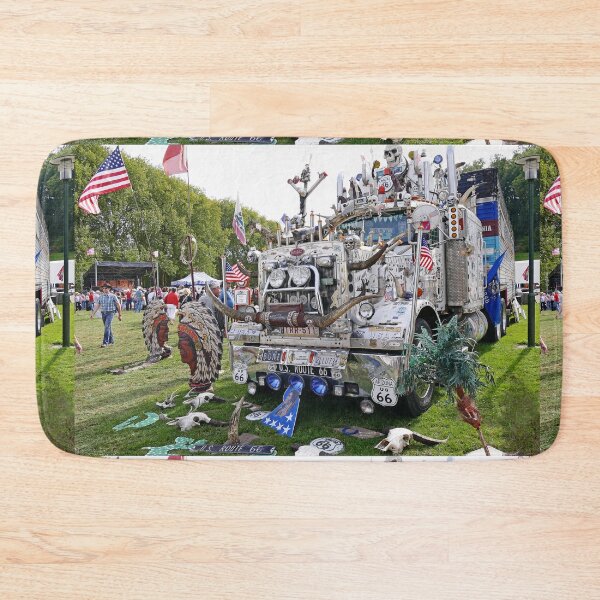 Item preview, r573 / Finition 2022 : An American "heavyweight" non-standard truck - Un Camion " poids-Lourd " hors Norme " Américain "   photo Okaio Créations - Olavia-Olao  designed and sold by o.okaïo.