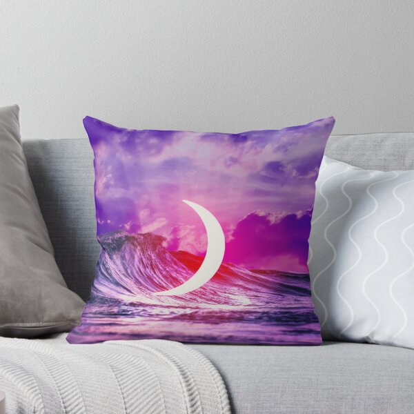 Aperçu de l'œuvre Lune flottante sur la mer créée et vendue par Yasmine khalifa.