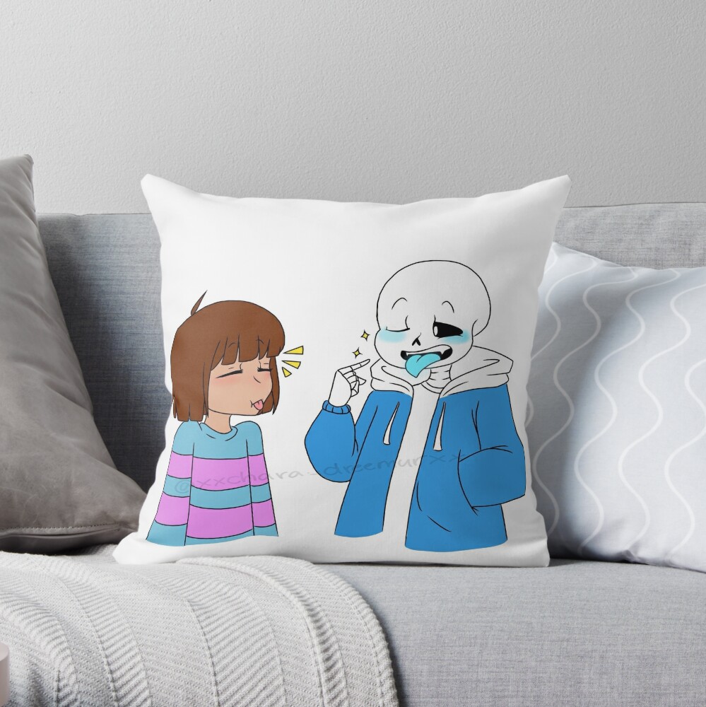 https://ih1.redbubble.net/image.332280880.3028/throwpillow,small,1000x-bg,f8f8f8-c,0,200,1000,1000.u1.jpg