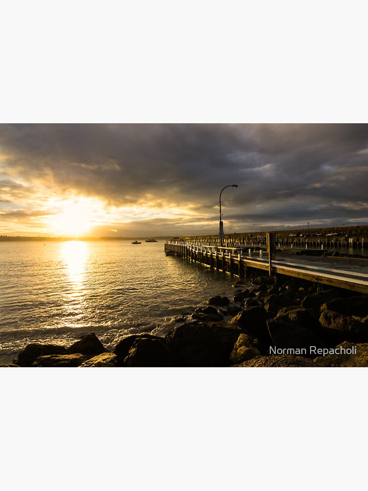 Waves and a winter breeze - Warrnambool by keystone