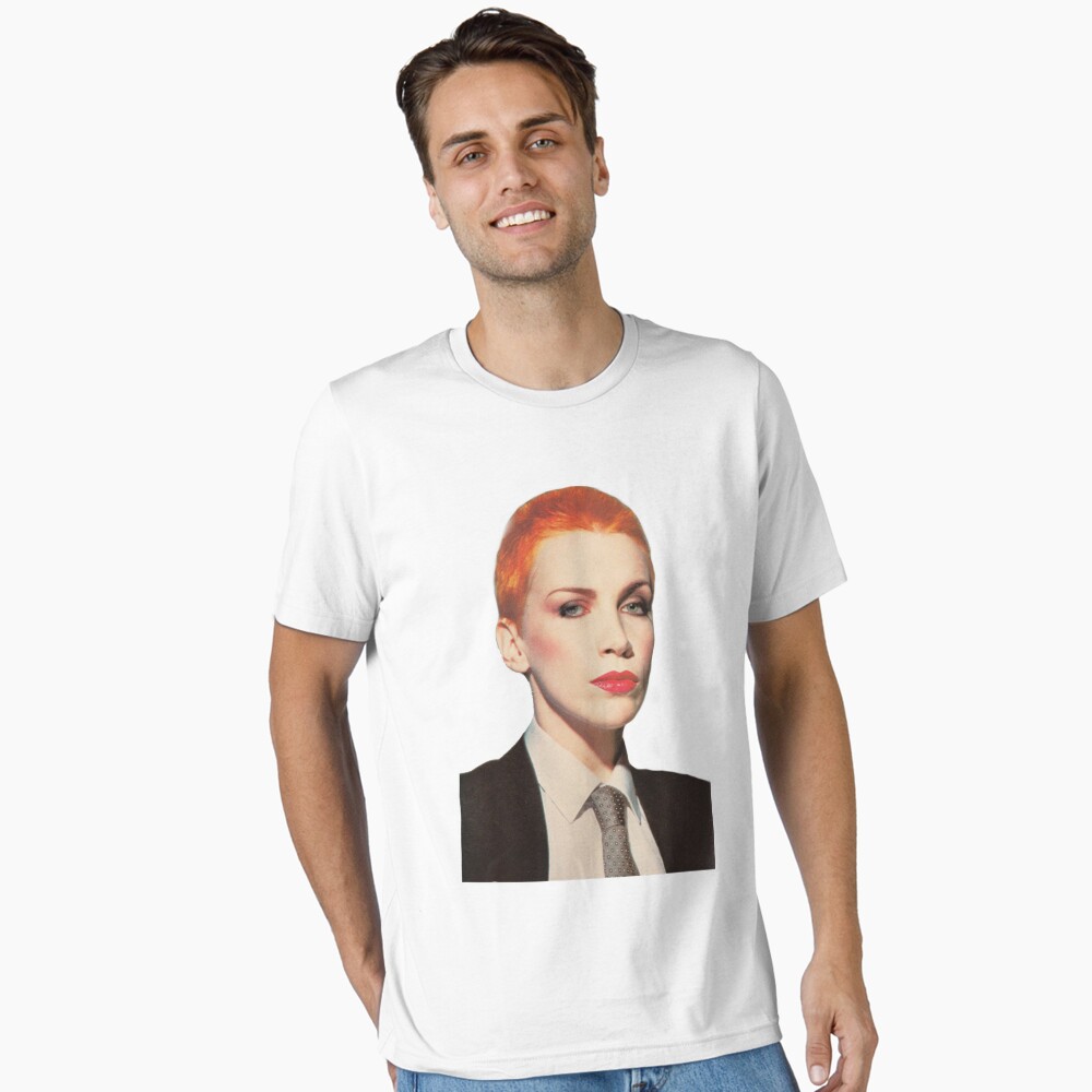 Aperçu de l'œuvre T-shirt essentiel créée et vendue par Amberlenoxe.