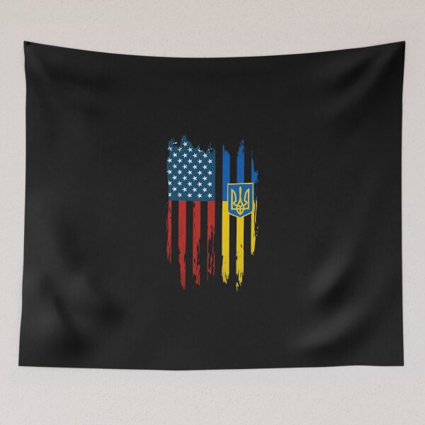 Aperçu de l'œuvre Drapeau Ukrainien Américain Ukraine Usa Drapeau Vintage créée et vendue par AshleyConnelly.