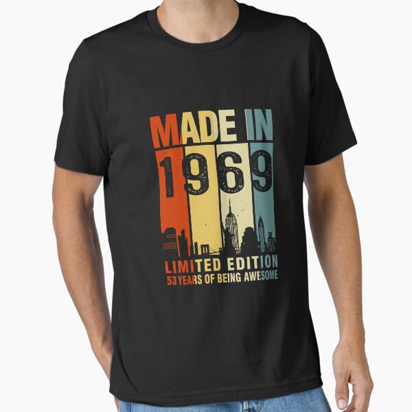 Vista previa del artículo con la obra «Fabricado en 1969 Edición limitada 53 años de ser increíble 53 cumpleaños», diseñado y vendido por AraJordeStore.