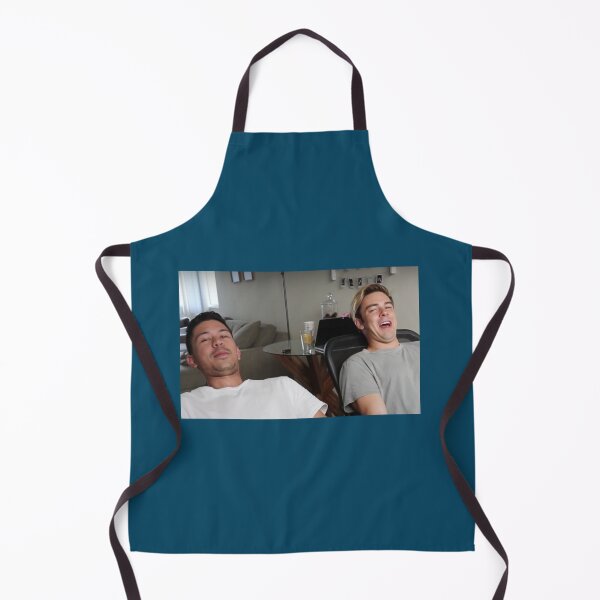 Item preview, cody ko y noel miller se encogen mucho designed and sold by Baileyandersson.