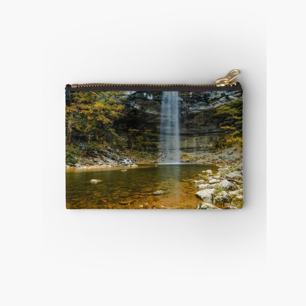 Aperçu de l'œuvre Cascade du Saut Girard créée et vendue par DiFigianoPhoto.
