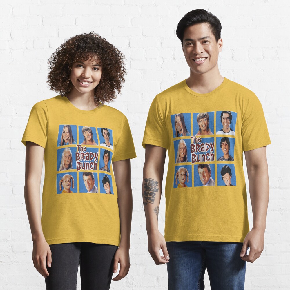 The Brady Bunch TV Show - Family Photo - Women's Short Sleeve Graphic T-Shirt, Size: 2XL, Black