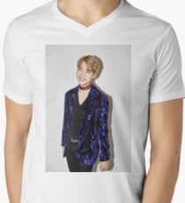 Camiseta de cuello en V Jimin, BTS