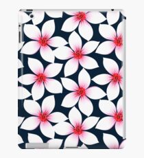 Weiße tropische Hibiskusblüten iPad-Hülle & Klebefolie