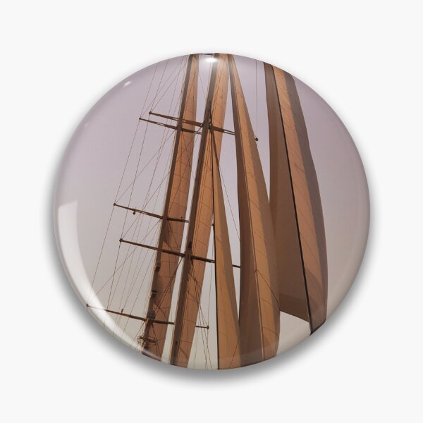 Artikelvorschau, sailboat sailing entworfen und verkauft von laikaincosmos.