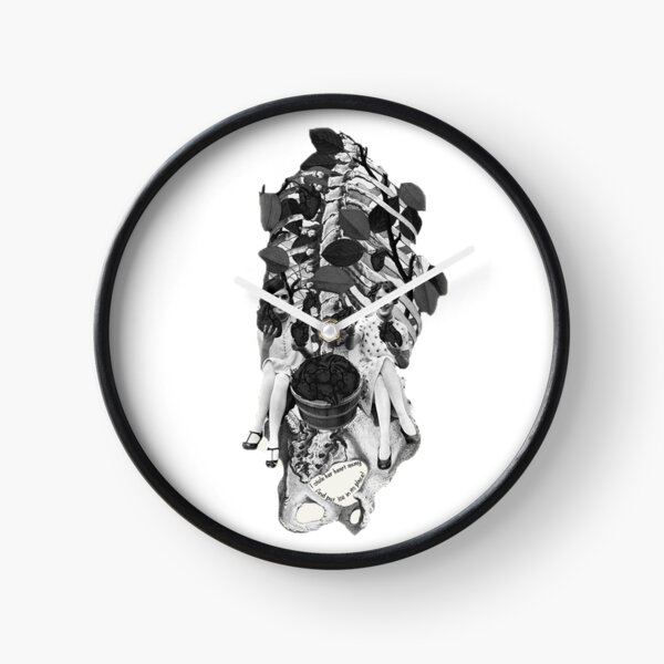 Stole her heart away Clock