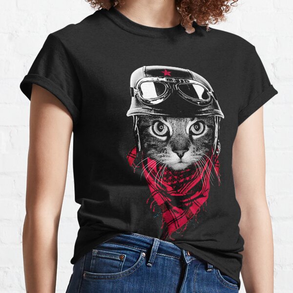 Adventurer Cat Classic T-Shirt