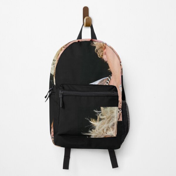 Item preview, donc forme dans la bouche des armes à feu sur les cheveux blonds designed and sold by JyotiSarma.