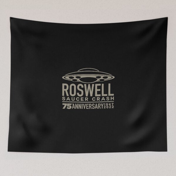 Artikelvorschau, Roswell 75th Anniversary Untertasse Crash Grey entworfen und verkauft von DeadlyThreads.