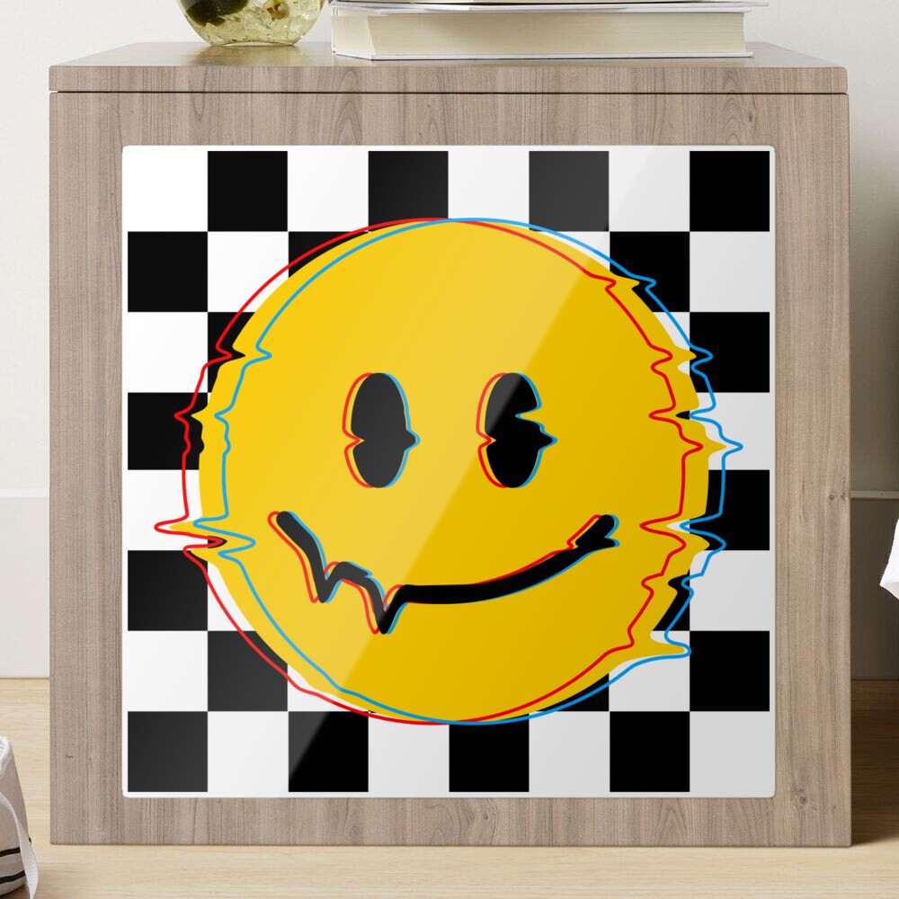 Checkered Smiley Face Glass Cup – Roxycess Creations