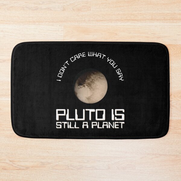 Aperçu de l'œuvre Planet Tshirt - Pluton est toujours une planète Tee créée et vendue par KendySancho.