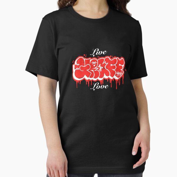 Aperçu de l'œuvre Vivre, Graff, Amour T-shirt classique créée et vendue par ElizabeGroth.