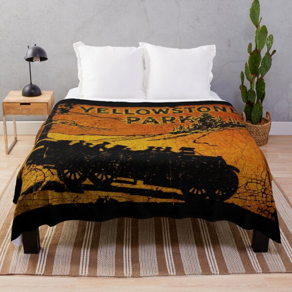 Item preview, Recuerdo del Parque Nacional de Yellowstone designed and sold by Centuryvault.
