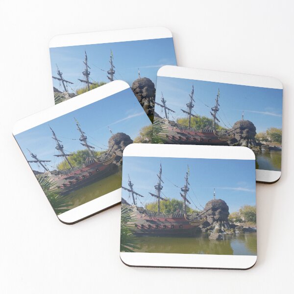 Item preview, pirate ship designed and sold by Megwato.