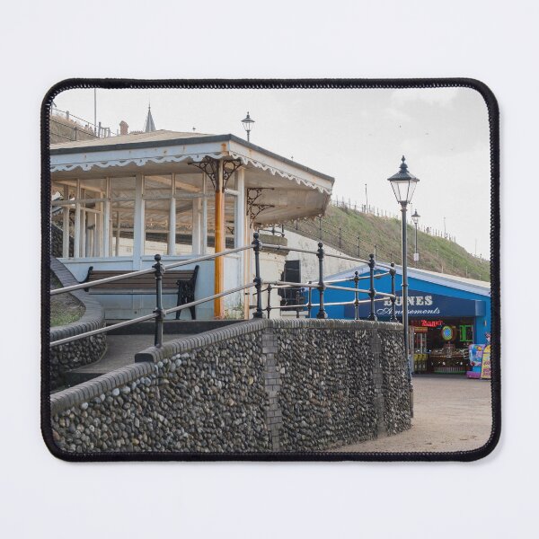 Artikelvorschau, Cromer Promenade entworfen und verkauft von yackers1.