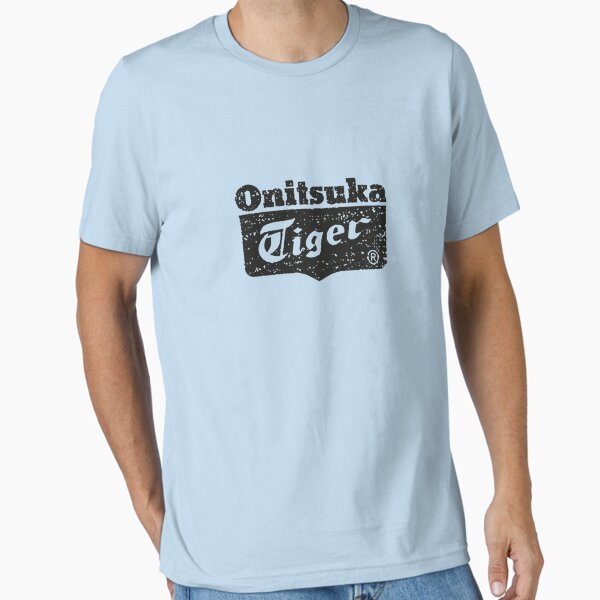 Vista previa del artículo con la obra «Onitsuka tiger viejo Camiseta esencial», diseñado y vendido por GezaDebreczi.