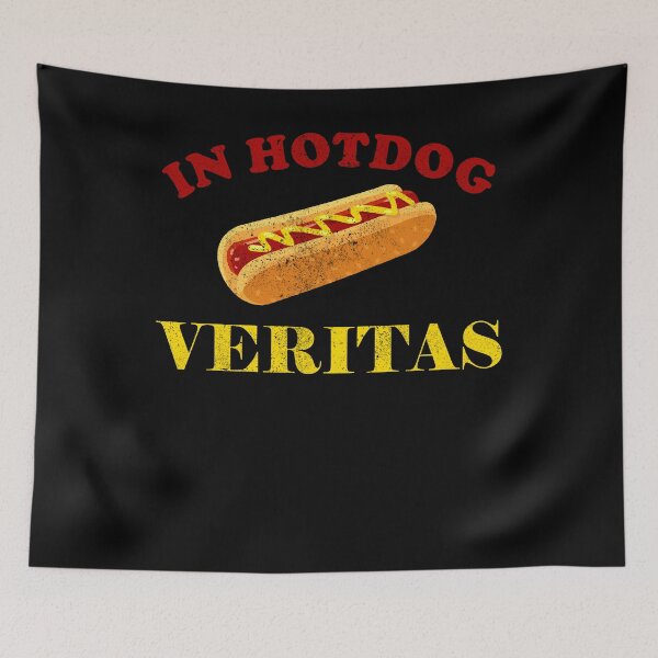 Artikelvorschau, In Hotdog veritas - lustiger Akademiker Grill Spruch entworfen und verkauft von VitoTDesign.