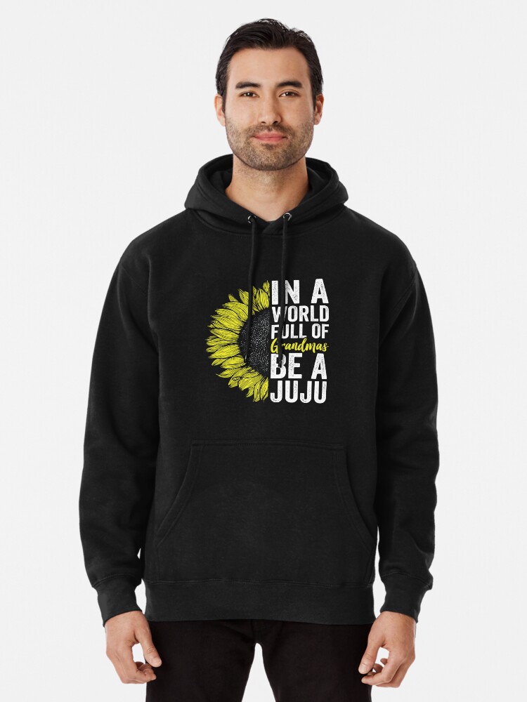In A World Full Of Grandmas Be A Gigi Cool Gift Shirt In A World Full Of Grandmas Be A Gigi Cool Gift Shirt