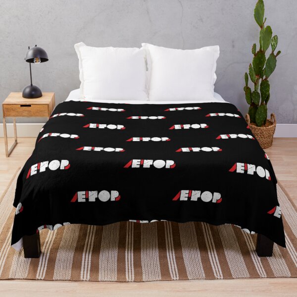 Artikelvorschau, Grazhdanskaya Oborona - Egor Letov (Name)| Perfektes Geschenk entworfen und verkauft von maryelua.