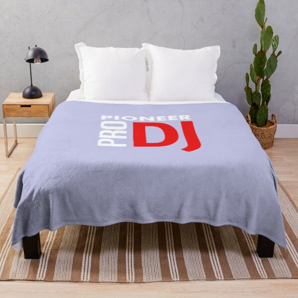 Item preview, Logotipo Pioneer DJ Pro Camiseta esencial designed and sold by JohnVogt.