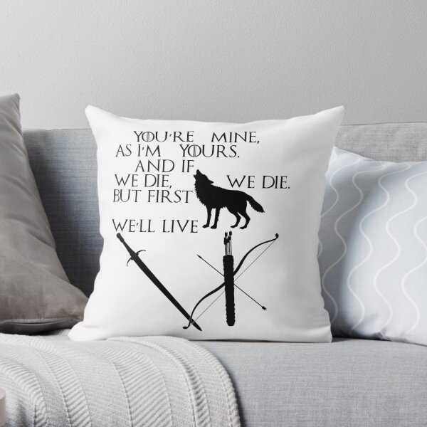 Game of Thrones - Jon Snow and Ygritte Throw Pillow