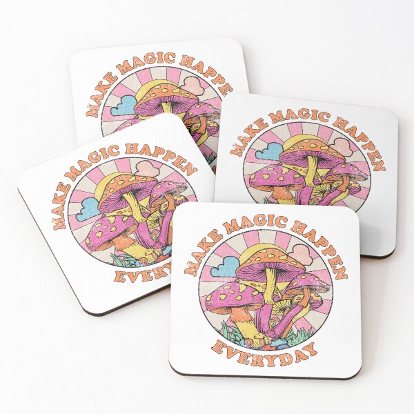 Artikelvorschau, Retro Make Magic Happen Everyday Pilze entworfen und verkauft von karibenart.