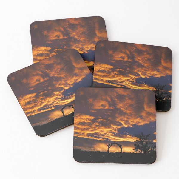 Item preview, 2020-2022 La silueta del arco del atardecer que todo lo dice designed and sold by OBTImaging.