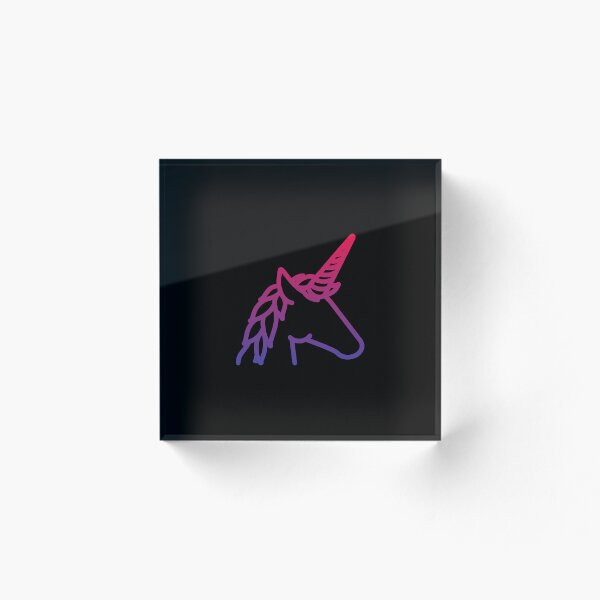 Artikelvorschau, Niedliches Einhorn-Design entworfen und verkauft von BySelected.