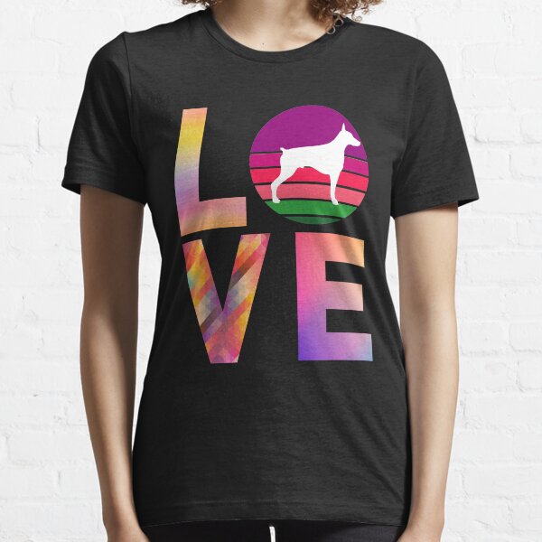 Doberman mom 1 Essential T-Shirt