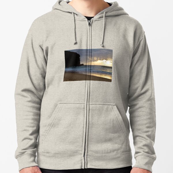 Redhead beach, Lake Macquarie at sunrise Zipped Hoodie