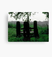 OUTLINE OF A TRACTOR Canvas Print