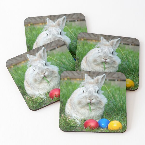 Item preview, White dwarf rabbit and three easter eggs designed and sold by Stefan Rotter.
