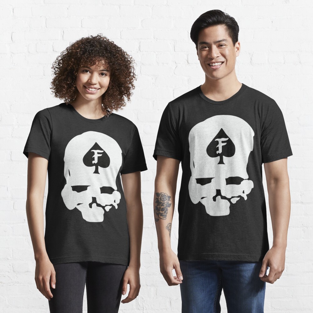 Vista previa del artículo con la obra «Camiseta esencial», diseñado y vendido por BattleTribe.