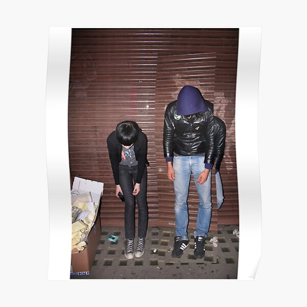 Crystal castles 1 час