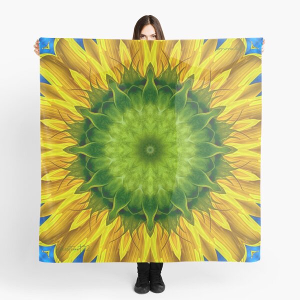 A sunflower for Ukraine Scarf