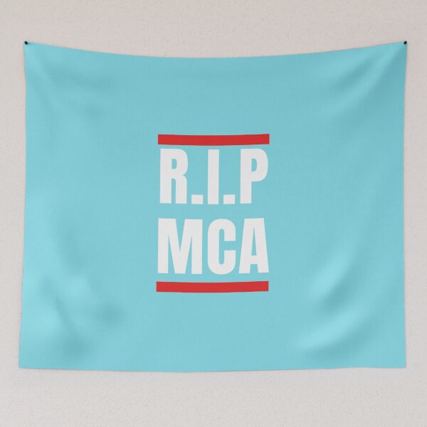 Aperçu de l'œuvre RIP MCA T-shirt classique créée et vendue par MuhamSoyucok.