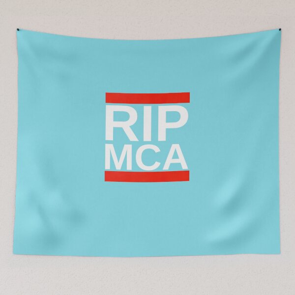 Aperçu de l'œuvre déchirer mca T-shirt essentiel créée et vendue par MuhamSoyucok.