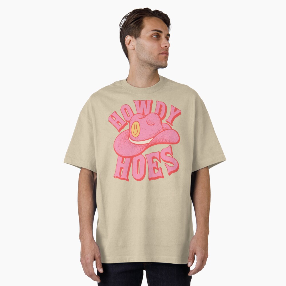 Howdy Hoes | Pink Cowboy Cowgirl Rodeo Hat Preppy Aesthetic | MEME HOWDY Y'ALL | White Background Classic T-Shirt